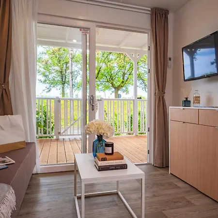 Hotel Hotiday Marina 4*