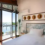 Hotiday Marina فندق 4*