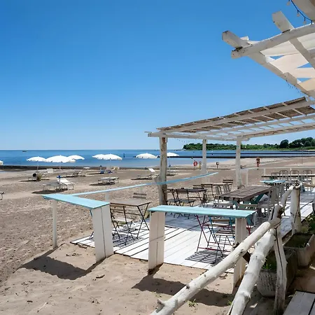 Отель Hotiday Marina 4*