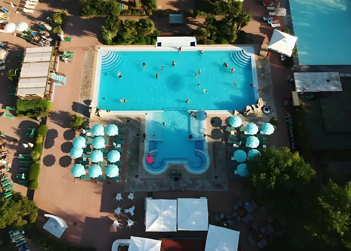 Hotiday Marina Ξενοδοχείο