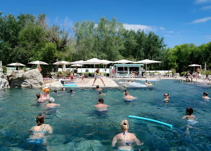 Hotiday Marina Ξενοδοχείο