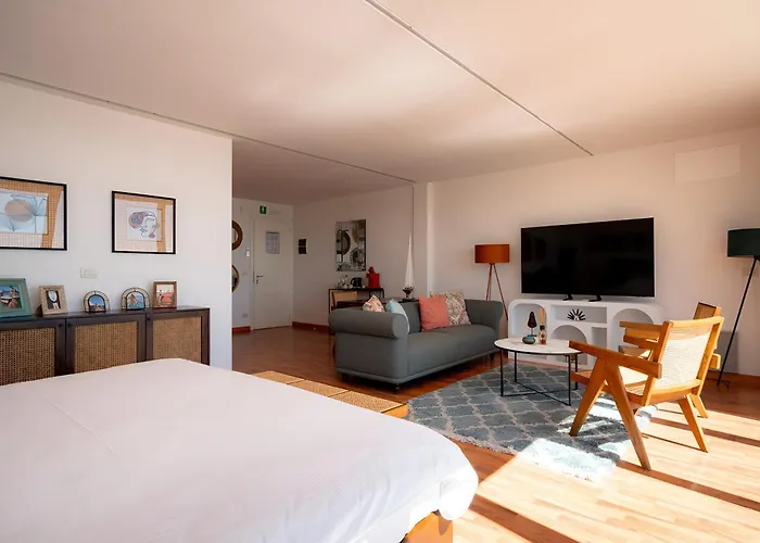 Hotiday Marina Γκράντο