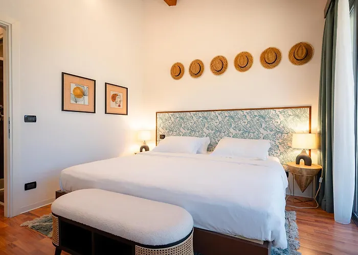 Ξενοδοχείο Hotiday Marina 4*